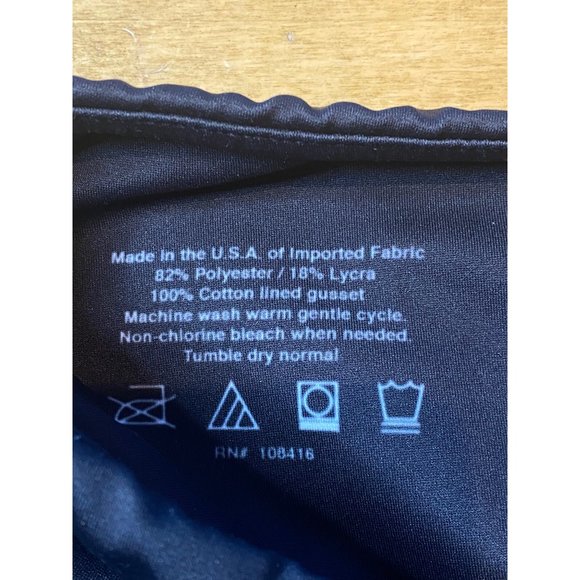 Peloton X Kali Retro Crop Leggings Medium Black w Stripes USA - Picture 10 of 16